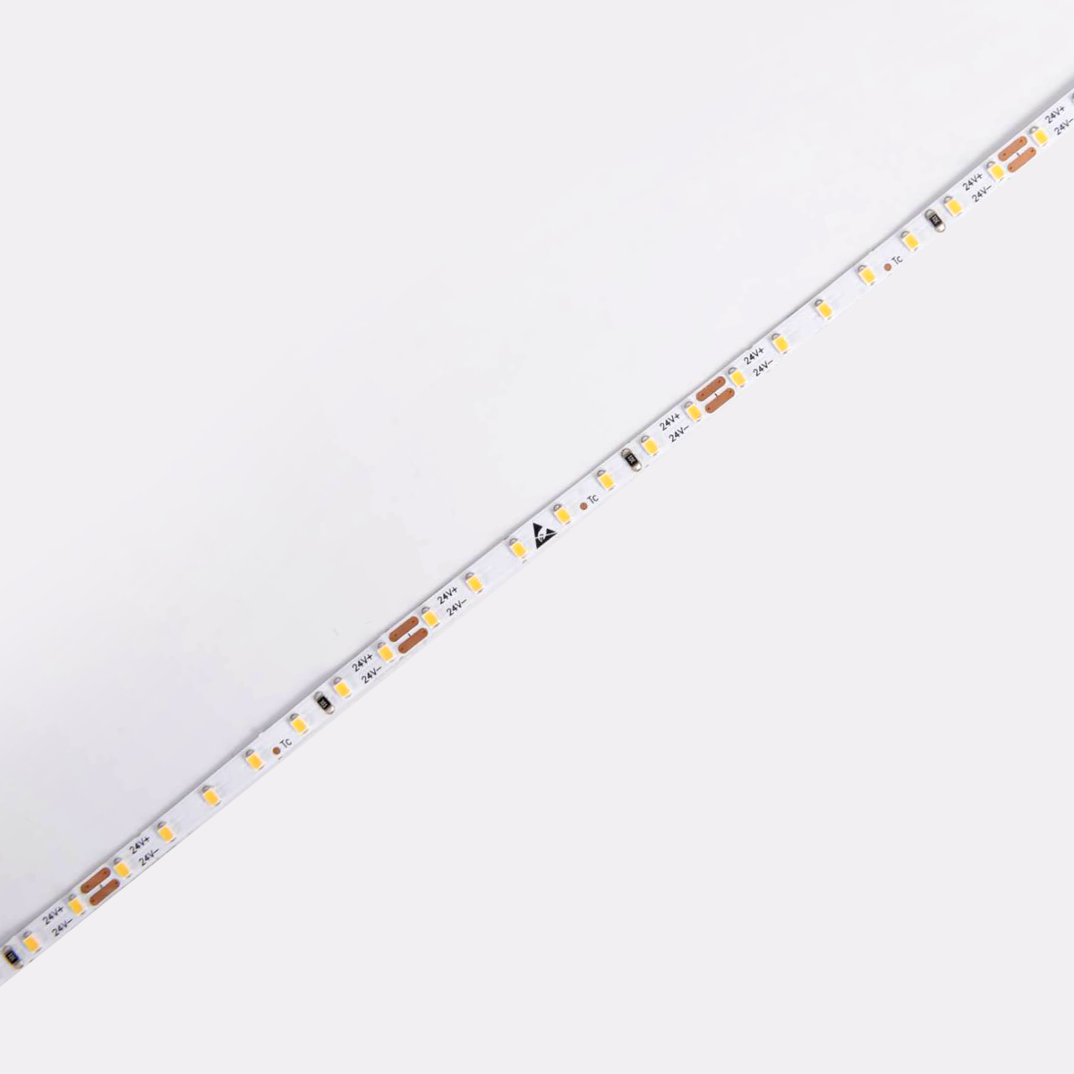 LED strip COLORS 2835-140-24V 7.2W 710Lm (D6140-24V-4mm)